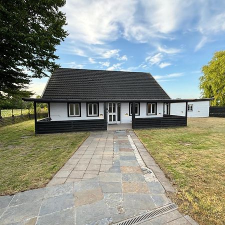 Perfekt Eventhus Til Fester Sovang Exterior foto